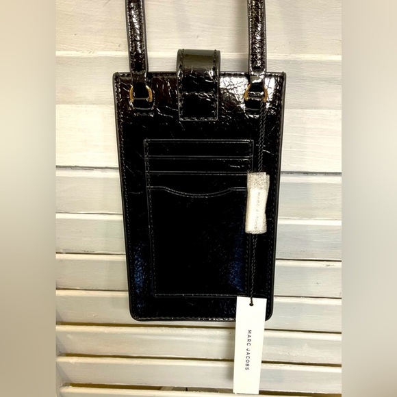 🚨NWT‼️ Marc Jacobs Glossy Crossbody Phone Holster/Wallet. - Picture 7 of 12